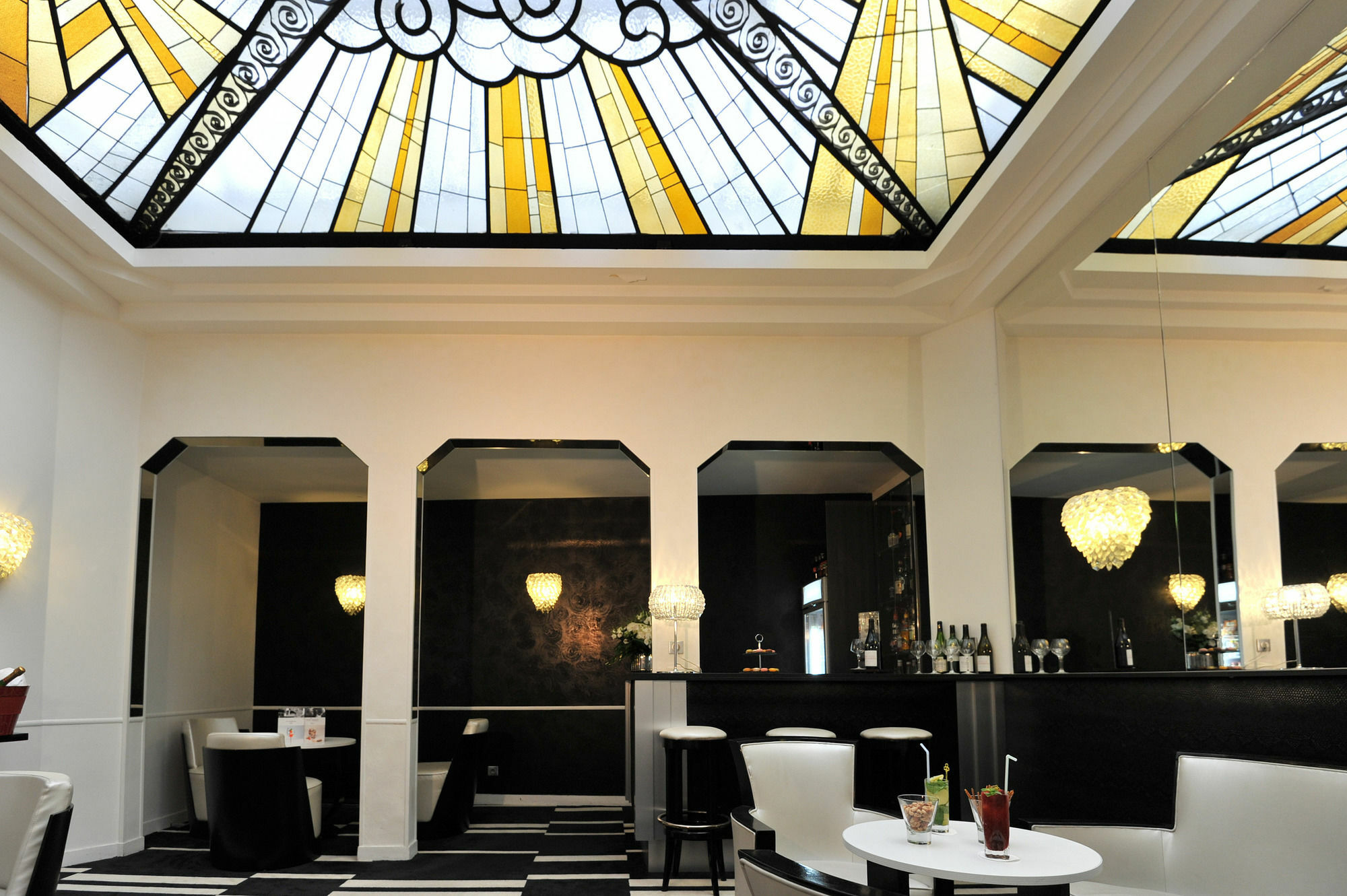 Hotel Mercure Opera Faubourg Montmartre Parijs